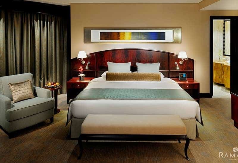 Deluxe Suites Rooms